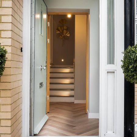 London'S Modern Nuance Apartment - Battersea Ngoại thất bức ảnh
