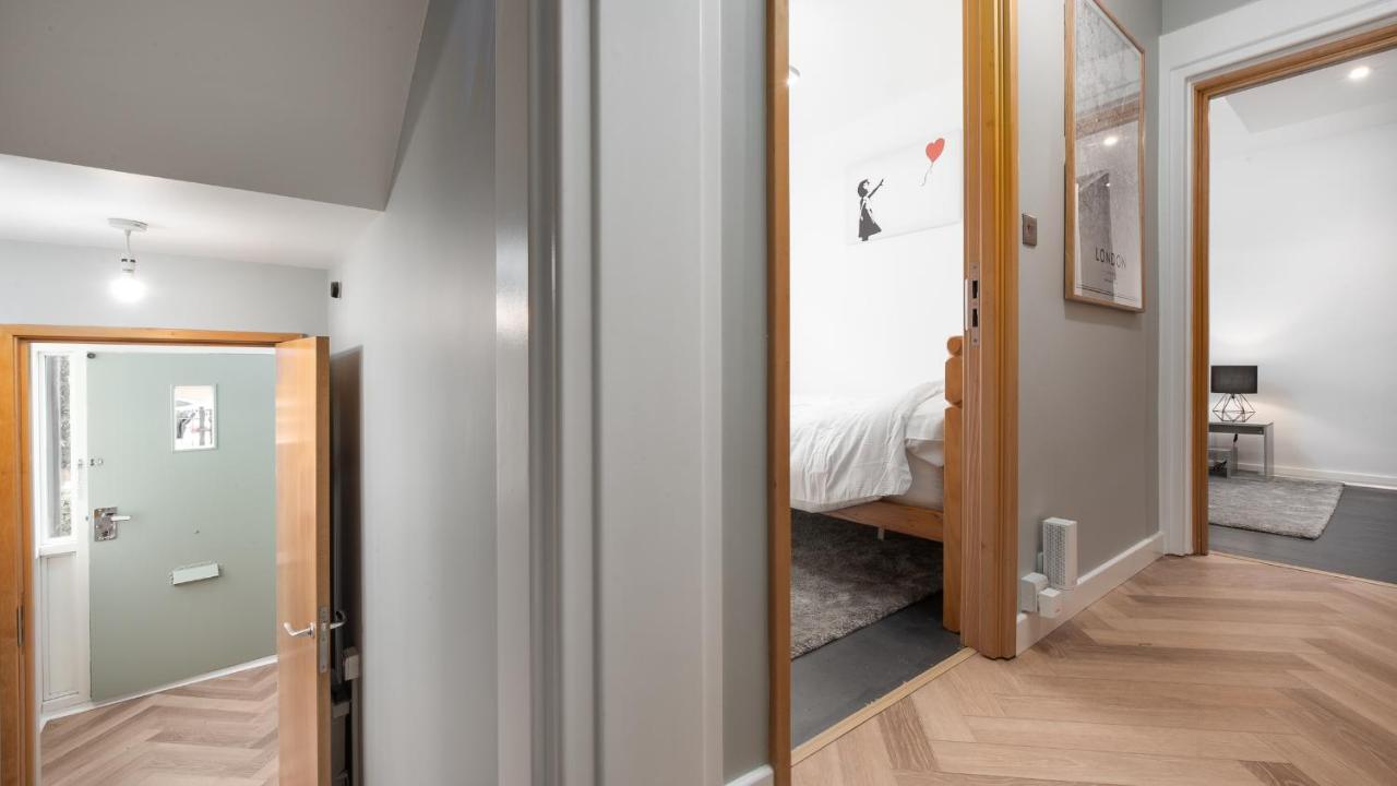 London'S Modern Nuance Apartment - Battersea Ngoại thất bức ảnh